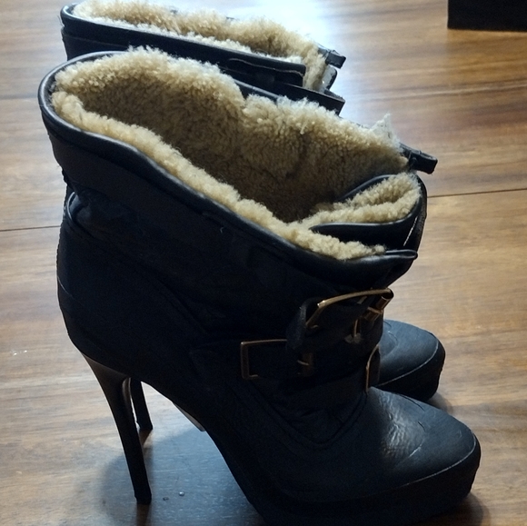 Burberry Aviator Ankle Boots - Picture 2 of 6